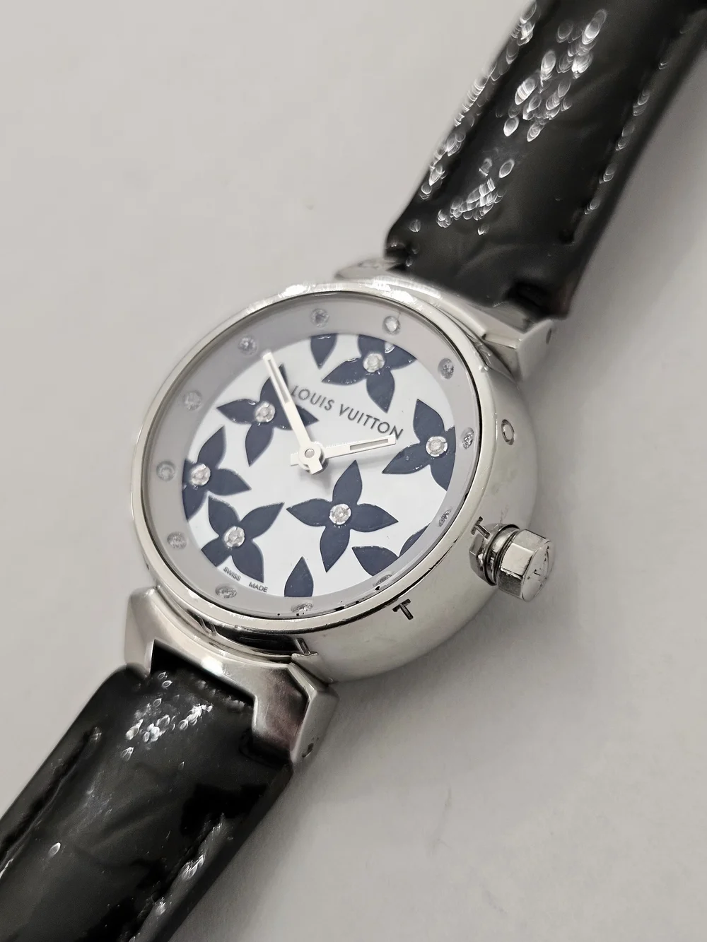 Louis Vuitton Tambour Lovely Diamonds Watch - Black & White